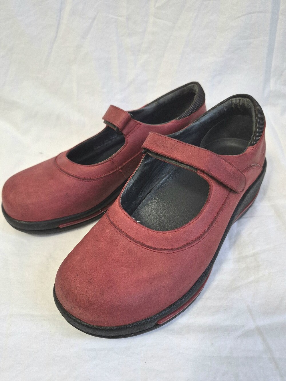 Dansko Red Mary Jane Comfort Shoes Size 39 (US 8.5)